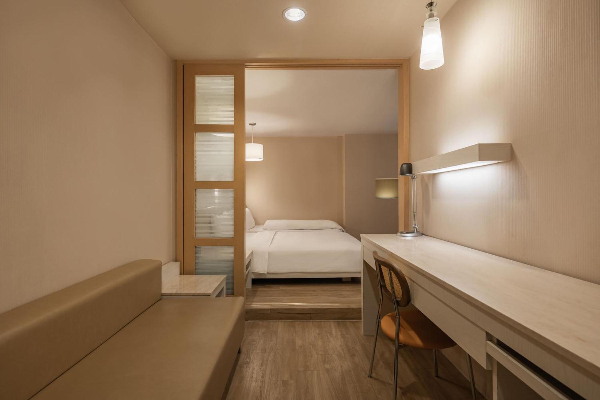 Kindness Hotel - Hanshen Kaohsziung Szoba fotó